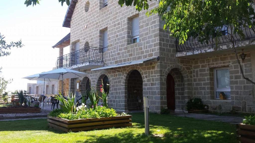 Hotel D Joao Miranda Do Douro Exterior foto